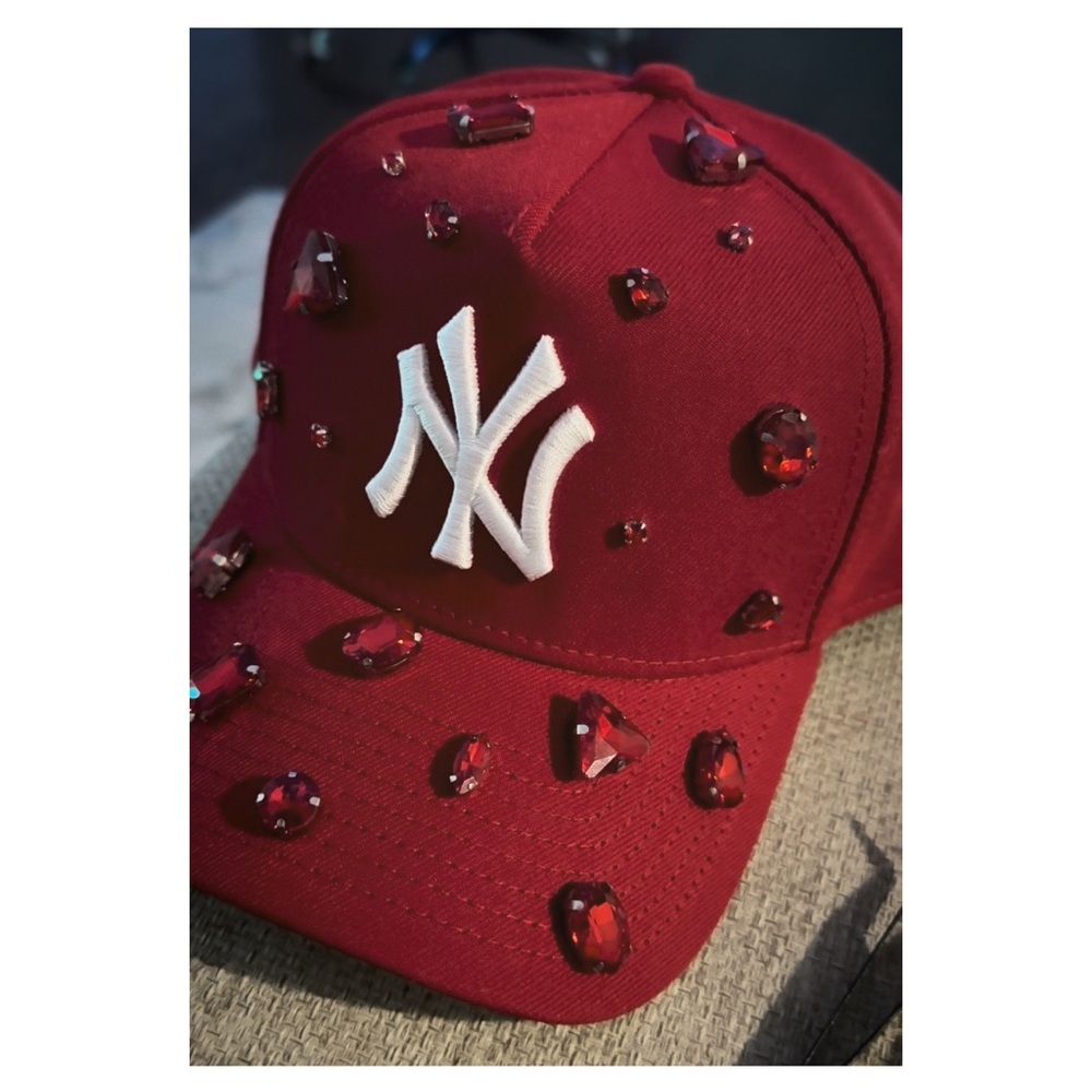 Embellished NY Logo Caps in Tan (Authentic) - Picture 4 of 5